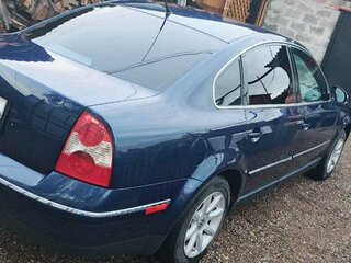 2004 Volkswagen Passat B5 Рестайлинг, синий, 550000 рублей, вид 5