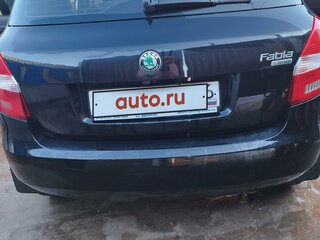 2011 Skoda Fabia II Рестайлинг, чёрный, 400000 рублей, вид 4