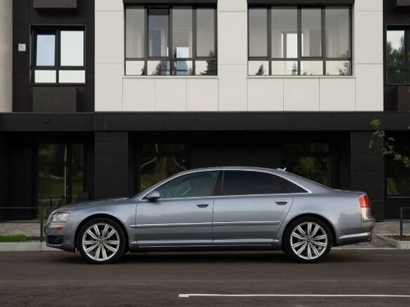 2005 Audi A8 II (D3) Рестайлинг, серый, 1500000 рублей - вид 5