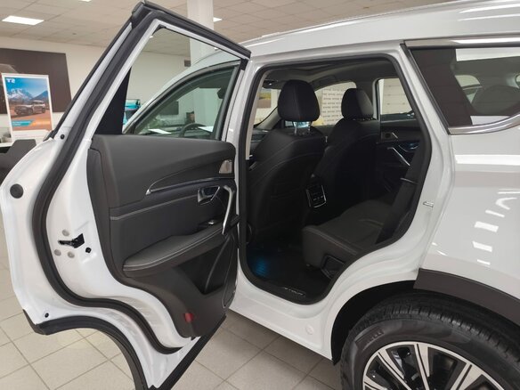 2026 Jetour X70+ I Рестайлинг, белый, 3399000 рублей - вид 15