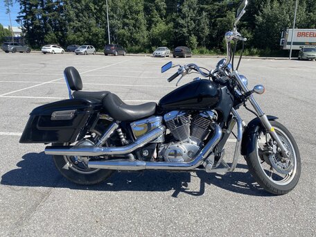 2003 Honda VT 1100, чёрный, 410000 рублей, вид 1
