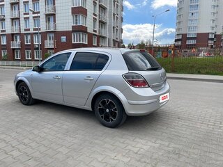 2007 Opel Astra H Рестайлинг, серебристый, 330000 рублей, вид 4