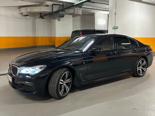 2016 BMW 7 серии 750d xDrive VI (G11/G12), чёрный, 3900000 рублей, вид 3