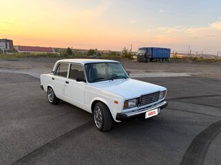2010 Lada (ВАЗ) 2107, белый, 500000 рублей, вид 2