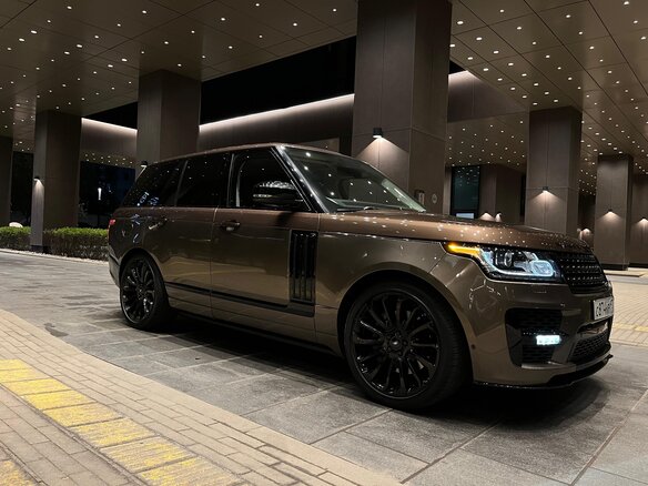 2013 Land Rover Range Rover IV, золотистый, 3250000 рублей