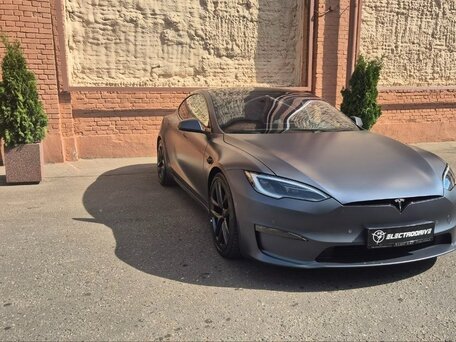 2022 Tesla Model S Plaid I Рестайлинг 2, серый, 9990000 рублей, вид 3