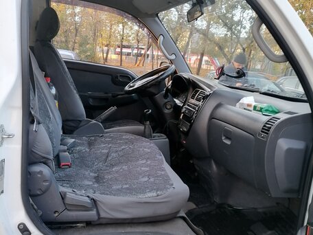 2008 Kia Bongo, белый, 620000 рублей, вид 2