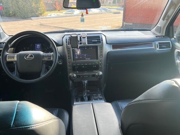 2019 Lexus GX 460 II Рестайлинг, серый, 6360000 рублей - вид 7