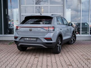 2026 Volkswagen T-Roc I (China Market) Рестайлинг, серый, 3199900 рублей, вид 3