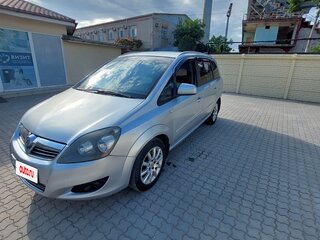 2012 Opel Zafira B Рестайлинг, серебристый, 600000 рублей, вид 2