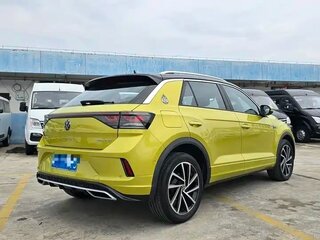 2022 Volkswagen T-Roc I Рестайлинг, золотистый, 1620000 рублей, вид 5