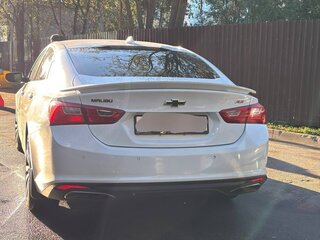 2020 Chevrolet Malibu IX Рестайлинг, белый, 1050000 рублей, вид 3