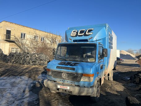 1999 Mercedes-Benz Vario, голубой, 1200000 рублей, вид 2