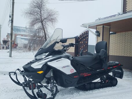2020 BRP Ski-Doo Grand Touring 900 ACE, серебристый, 2100000 рублей, вид 5