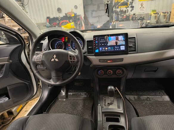 2013 Mitsubishi Lancer X Рестайлинг, белый - вид 10