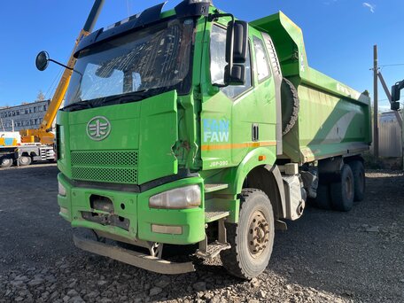 2022 FAW J6 CA3250, зелёный, 2200250 рублей, вид 1