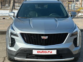 2023 Cadillac XT4 I, серебристый, 3915000 рублей, вид 2