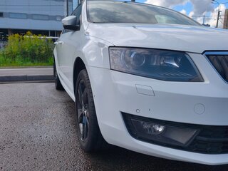 2015 Skoda Octavia III (A7), белый, 1650000 рублей, вид 4