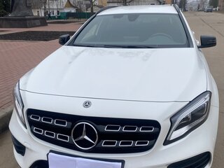 2019 Mercedes-Benz GLA 250 I (X156) Рестайлинг, белый, 4900000 рублей, вид 3