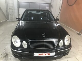 2005 Mercedes-Benz E-Класс 220 III (W211, S211), чёрный, 920000 рублей, вид 2