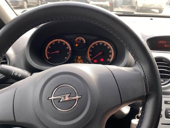 2012 Opel Corsa D Рестайлинг II, белый, 400000 рублей - вид 6
