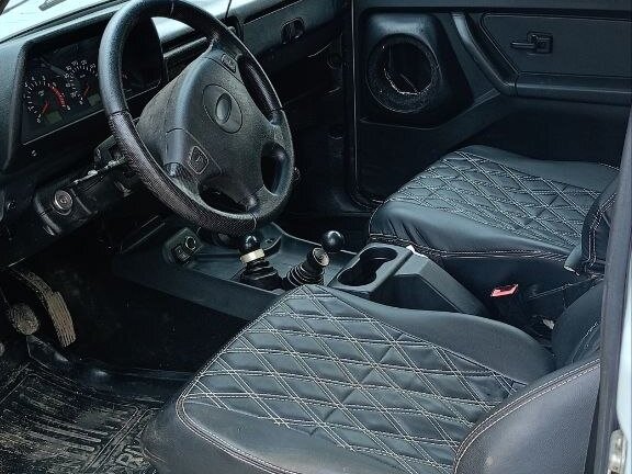 2014 Lada (ВАЗ) 2121 (4x4) I Рестайлинг, белый, 440000 рублей - вид 3
