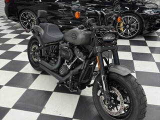 2018 Harley-Davidson Fat Bob, серый, 1790000 рублей, вид 5