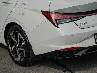 2021 Hyundai Elantra VII (CN7), белый, 1965000 рублей, вид 4
