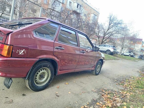 2004 Lada (ВАЗ) 2114, пурпурный, 180000 рублей - вид 5