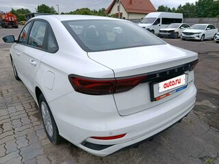 2024 Geely Emgrand II, белый, 1280700 рублей, вид 4