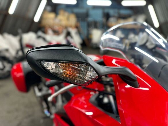 2014 Honda VFR 800, красный, 910000 рублей - вид 20