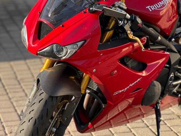 2006 Triumph Daytona 675, красный, 415000 рублей - вид 2
