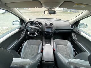 2006 Mercedes-Benz M-Класс 350 II (W164), серебристый, 1100000 рублей, вид 2