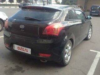 2011 Kia Ceed I Рестайлинг, чёрный, 650000 рублей, вид 3