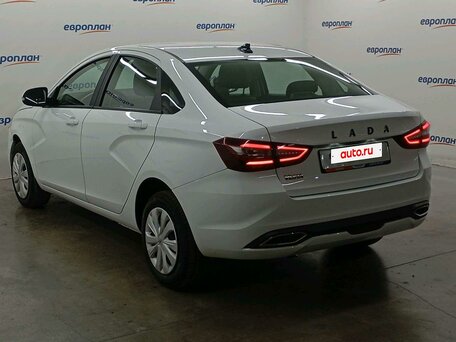 2024 Lada (ВАЗ) Vesta I Рестайлинг (NG), белый, 1089000 рублей, вид 4