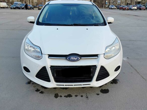 2013 Ford Focus III, белый, 849000 рублей - вид 1