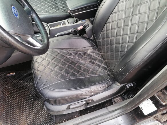 2008 Ford Focus II Рестайлинг, чёрный, 630000 рублей - вид 15