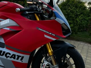 2019 Ducati Panigale V4, красный, 2337814 рублей, вид 4
