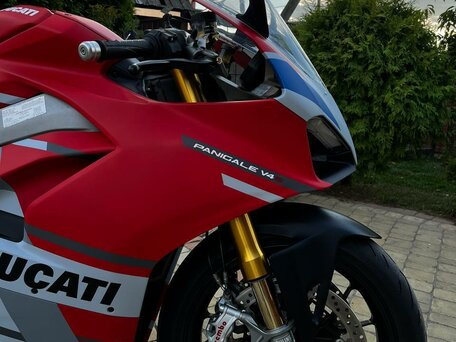 2019 Ducati Panigale V4, красный, 2306268 рублей, вид 4