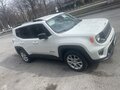 2022 Jeep Renegade I Рестайлинг, белый, 2000000 рублей - вид 2