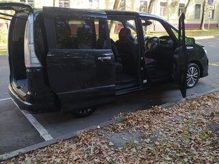 2016 Nissan Serena IV (C26), чёрный, 1800000 рублей, вид 3