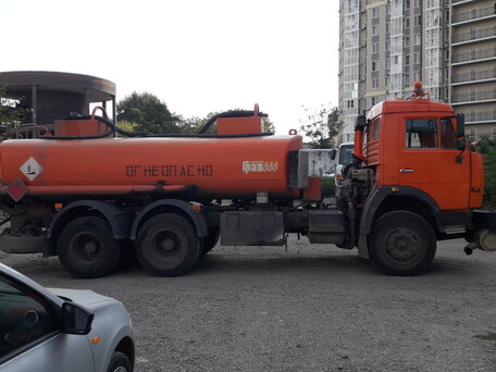 2005 КамАЗ 53215, оранжевый, 1750000 рублей, вид 1