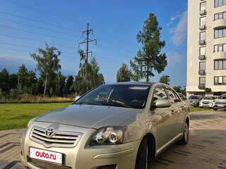 2006 Toyota Avensis II Рестайлинг, серебристый, 490000 рублей, вид 2