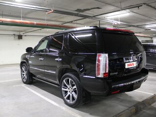 2010 Cadillac Escalade III, чёрный, 2500000 рублей, вид 2