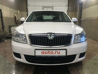 2012 Skoda Octavia II (A5) Рестайлинг, белый, 969000 рублей, вид 2