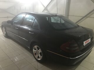 2005 Mercedes-Benz E-Класс 220 III (W211, S211), чёрный, 920000 рублей, вид 5