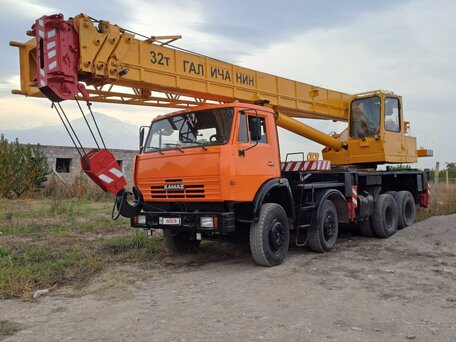 2006 КамАЗ 43118, 4050000 рублей, вид 2