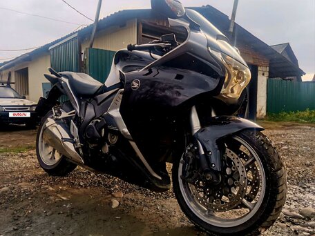 2011 Honda VFR 1200, чёрный, 820000 рублей, вид 1