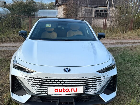 2023 Changan UNI-V I, белый, 2150000 рублей - вид 3