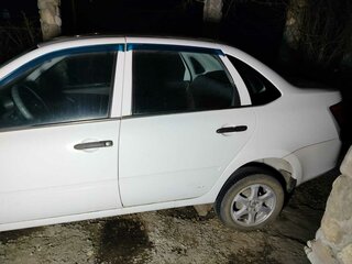 2012 Lada (ВАЗ) Granta I, белый, 250000 рублей, вид 3